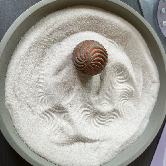 Olander Earthworks Wonderscape gift sensory sand garden relaxation meditation - Picture 5 of 7